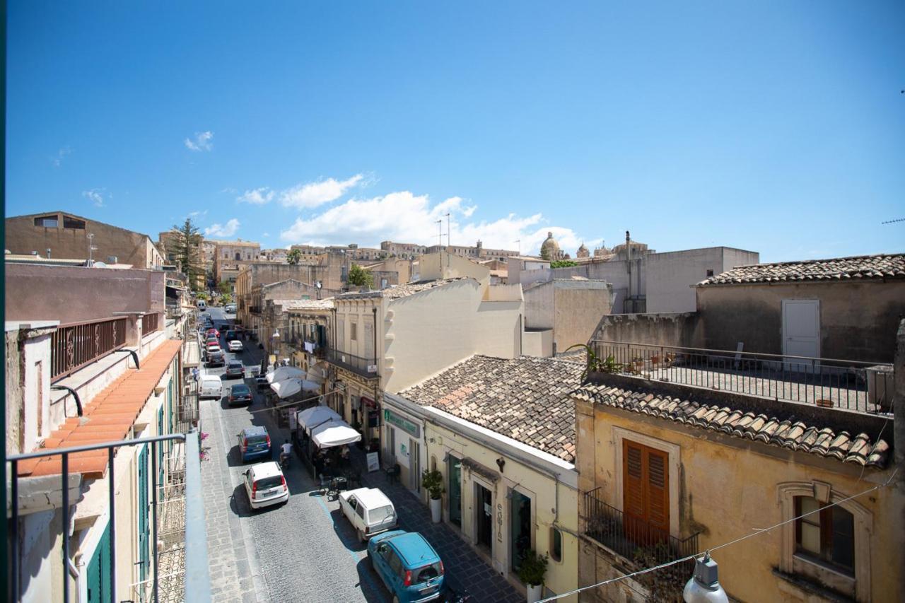 Le Terrazze Sui Tetti Di Noto By Wonderful Italy Lägenhet Exteriör bild